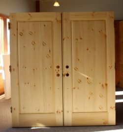 #3 Dbl. doors full panel w/ deer tracks (pine)